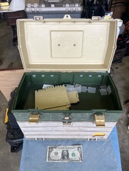 649403