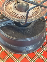 649781