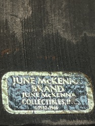 649823