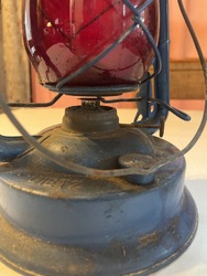 649835
