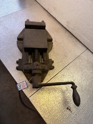 650926