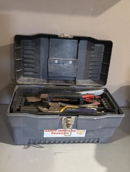 658570
