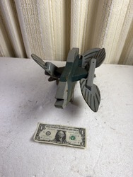 652018
