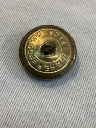 643740
