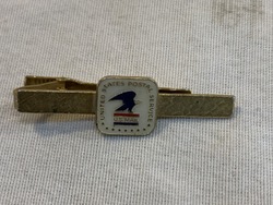643743
