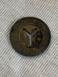 643748
