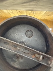 644281