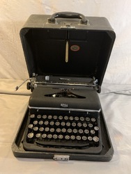 645903