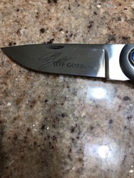 653964