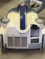 657037