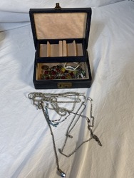 660833