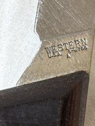 661118