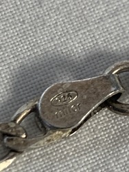 661400