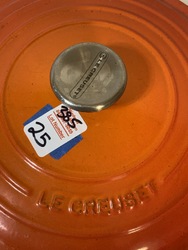 661903