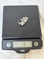 663458